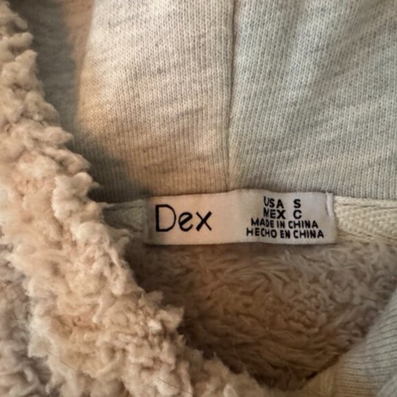 Soft Fuzzy Hoodie Womens Size S - Picture 2 of 5